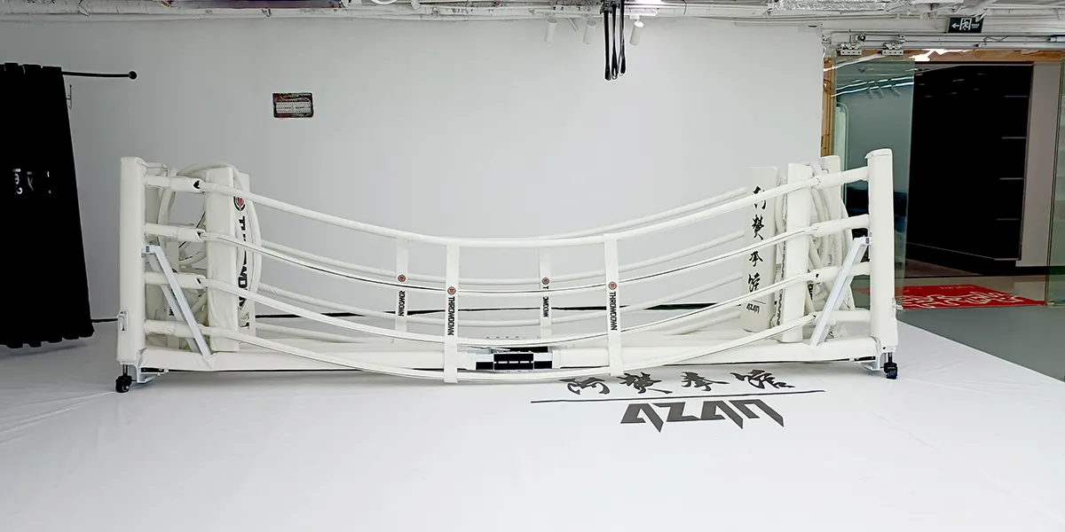 collapsible boxing ring