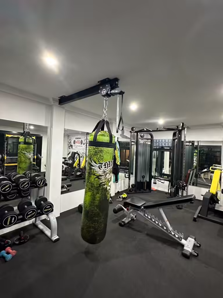 Heavy Duty Cantilever Single Punching Bag Rack 3 Cantilever Single Punching Bag Rack