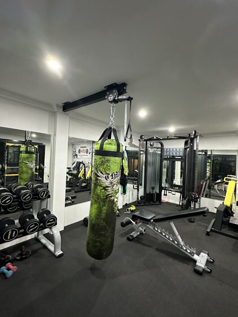 Cantilever Single Punching Bag Rack
