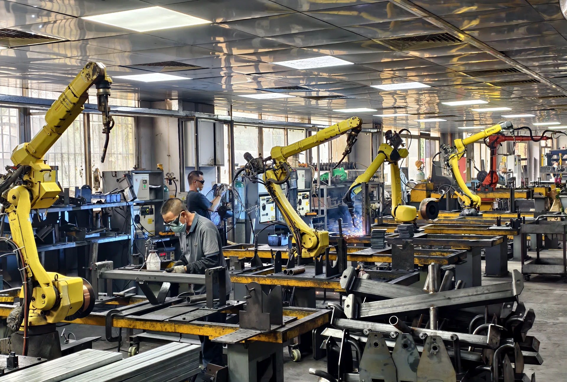 03 NEW Factory Sec3 Card2 Robotic Welding Active Sparks 1
